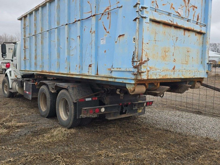 2006-international-8600-image-5