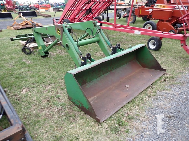 john-deere-148-image-2