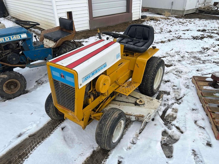 cub-cadet-122-image-2