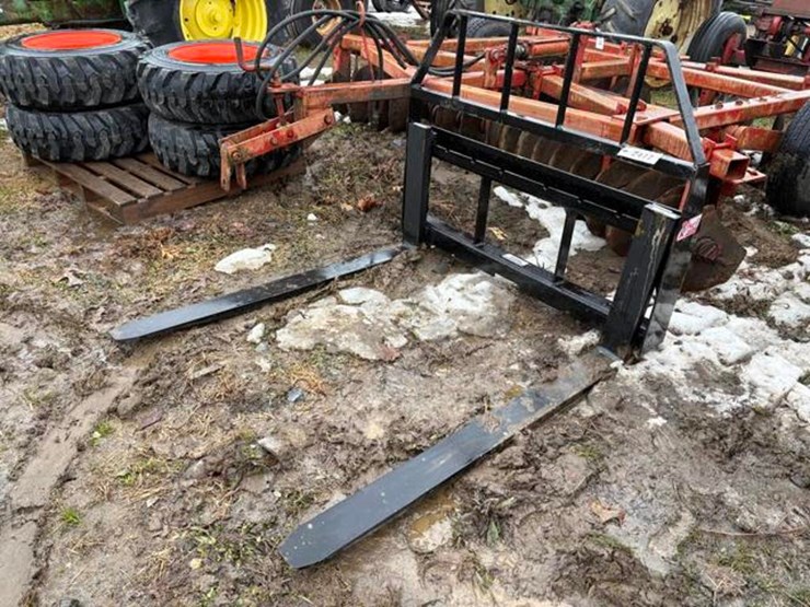 kivel-48in-pallet-fork-attachment-image-2