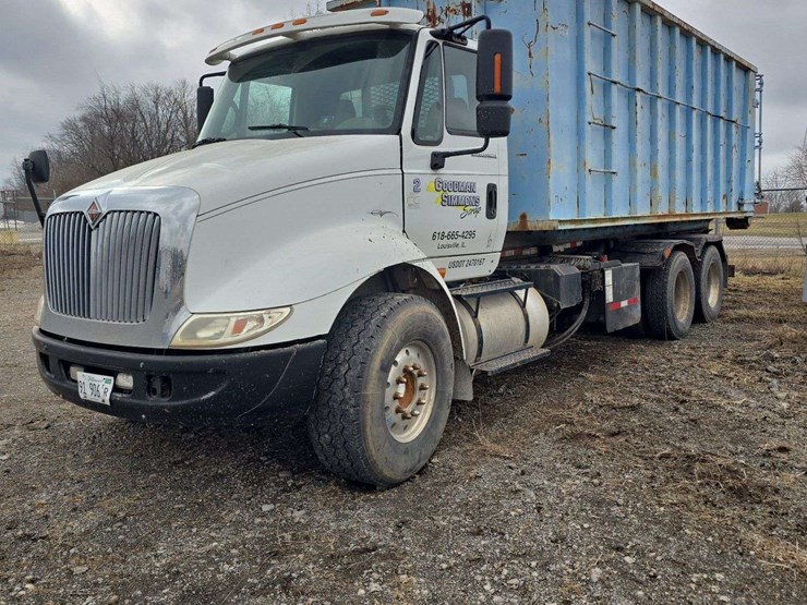 2006-international-8600-image-1