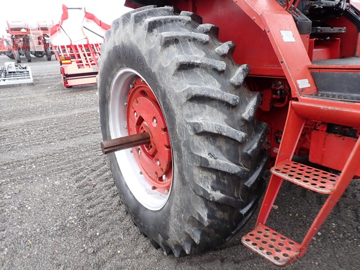 international-1086-image-6