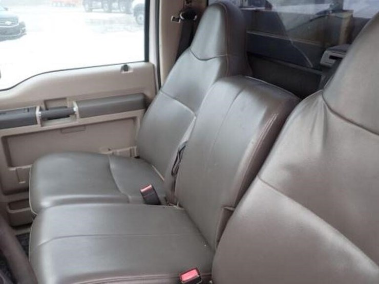 2010-ford-f250-image-21