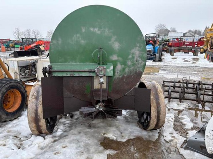 cedar-hill-manure-spreader-image-5
