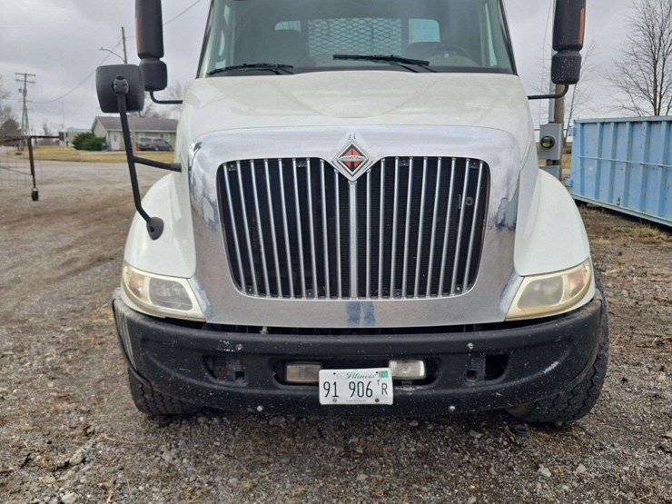 2006-international-8600-image-3