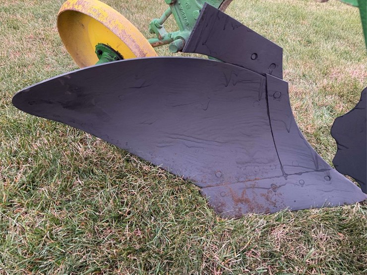 john-deere-14-image-26