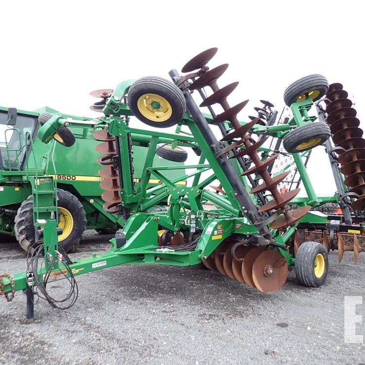 2015 JOHN DEERE 2625