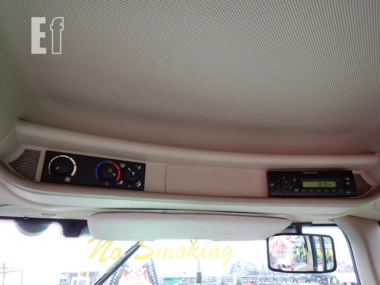 john-deere-7130-premium-image-21