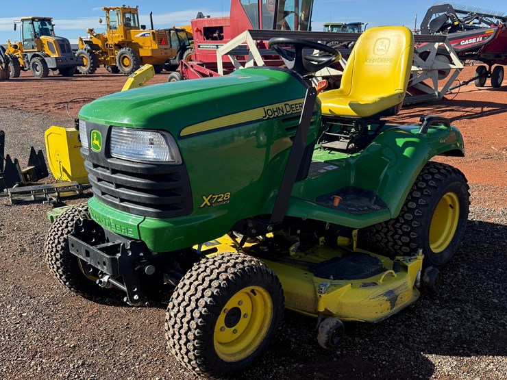john-deere-x728-image-1