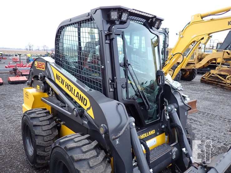 new-holland-l320-image-4