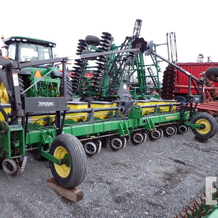 JOHN DEERE 1730
