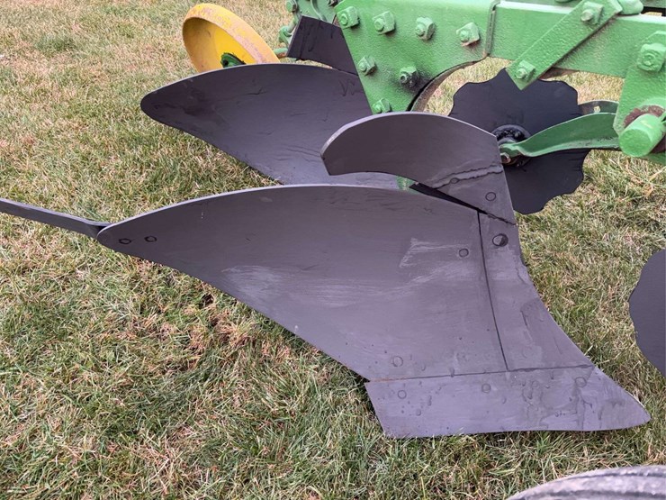 john-deere-14-image-23