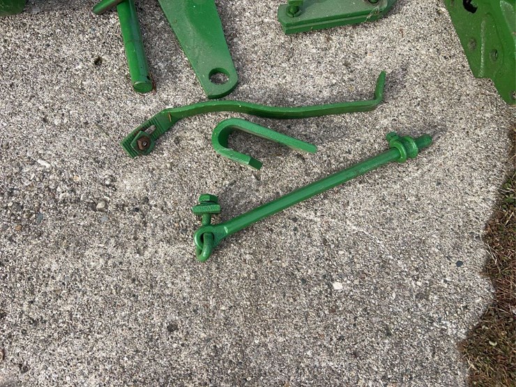 john-deere-10-image-8