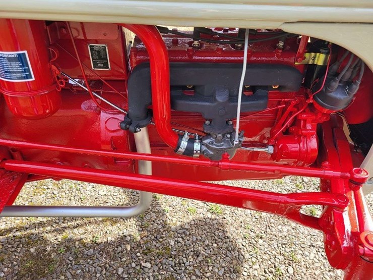 1951-ford-8n-image-8