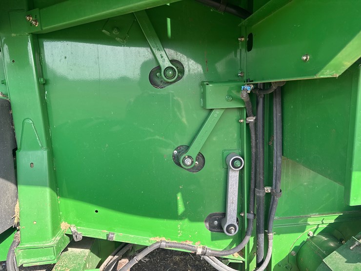 2008-john-deere-9670-sts-image-22