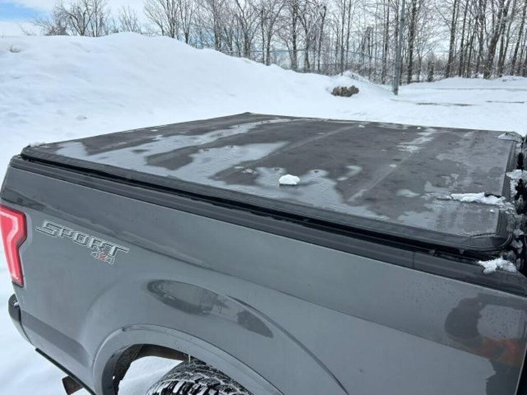 2017-ford-f150-xlt-image-39