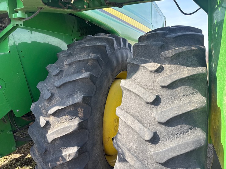 2008-john-deere-9670-sts-image-5