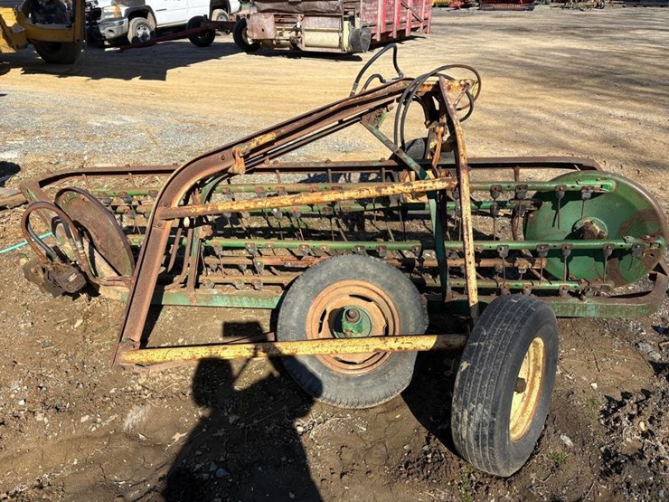 john-deere-640-image-2