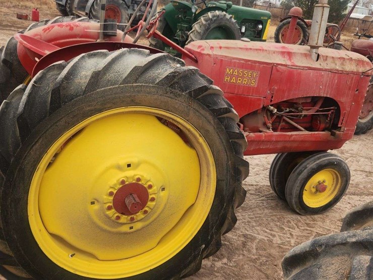 massey-ferguson-101-image-2