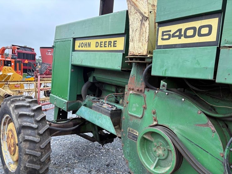 john-deere-5400-image-8