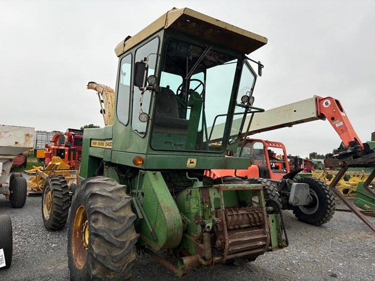john-deere-5400-image-5