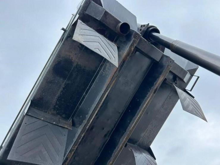 2017-western-star-4700-image-71