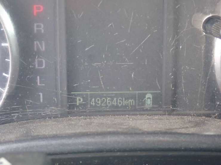 2019-chevrolet-silverado-3500hd-image-21