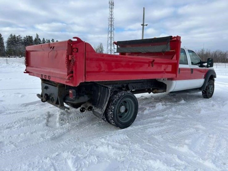 2015-ford-f550-xl-image-6