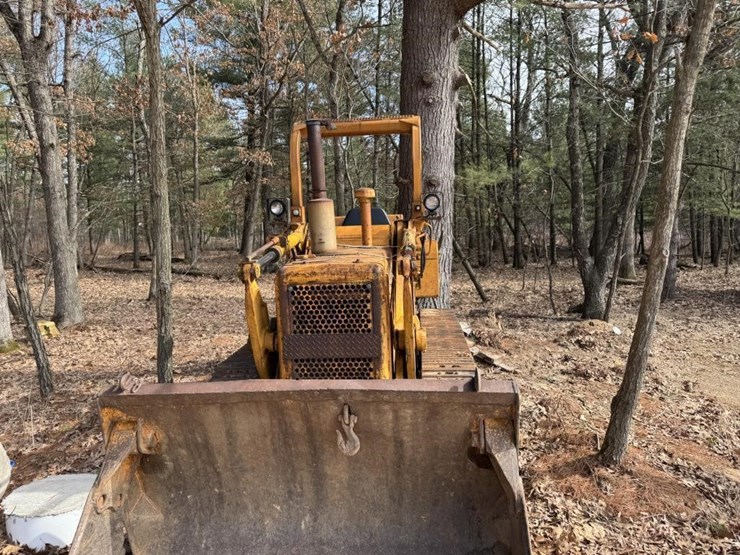 international-100e-image-5