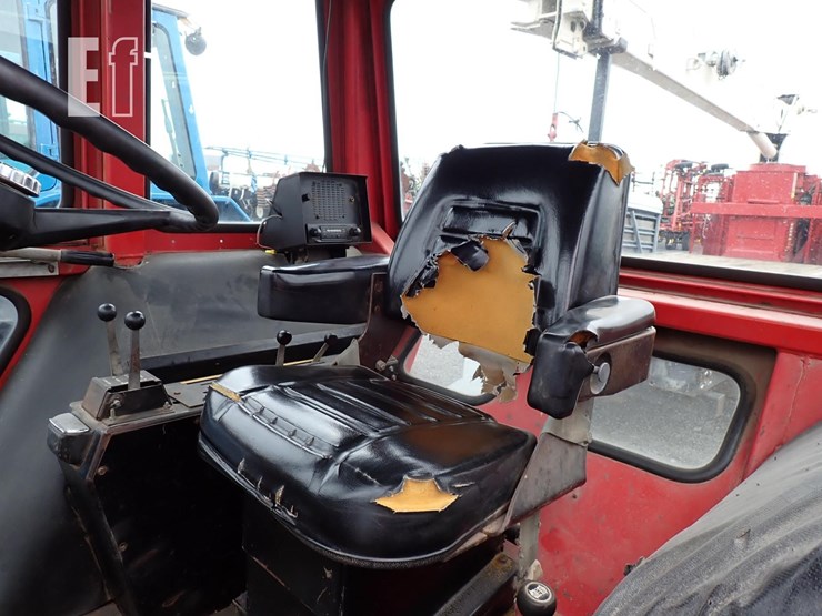 massey-ferguson-1085-image-18