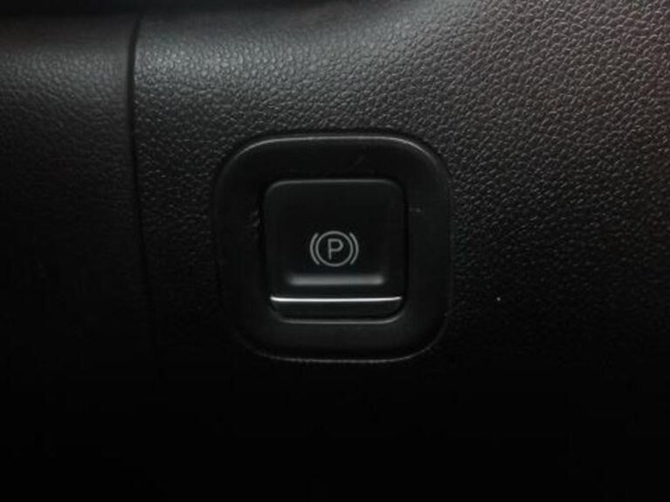 2022-gmc-2500hd-image-17