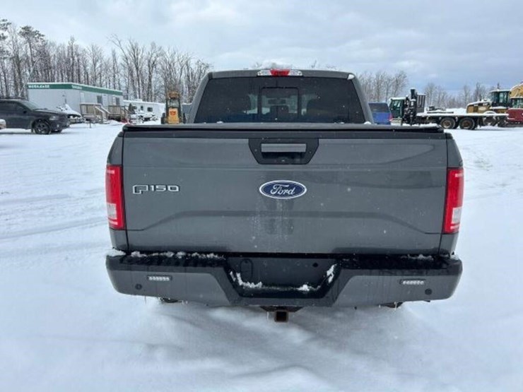 2017-ford-f150-xlt-image-5