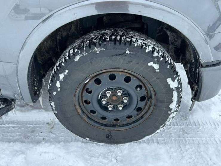 2017-ford-f150-xlt-image-49