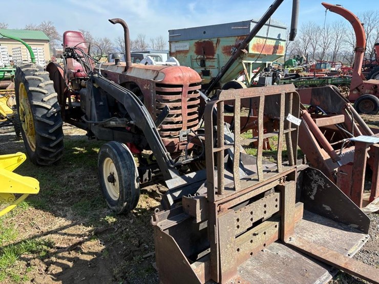 massey-ferguson-44-image-1