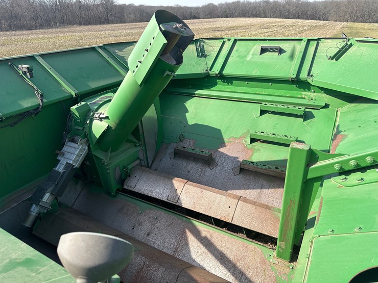 2008-john-deere-9670-sts-image-12