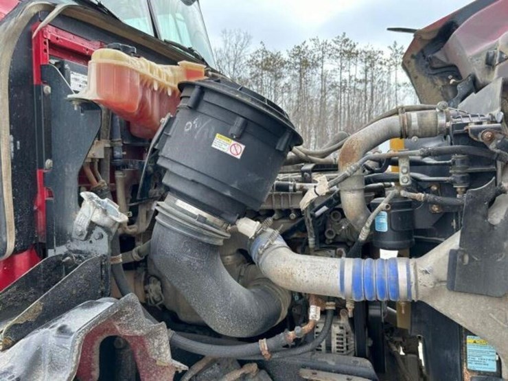 2017-western-star-4700-image-35