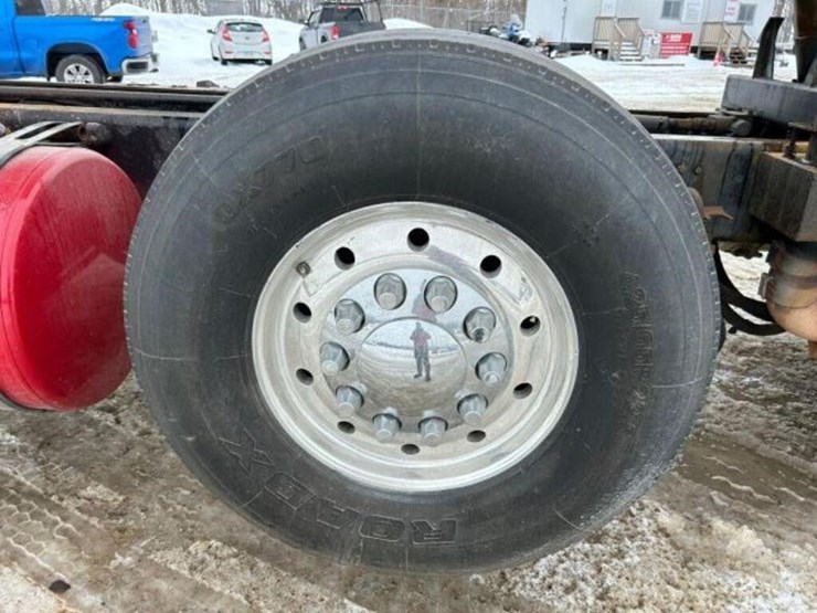 2017-western-star-4700-image-88