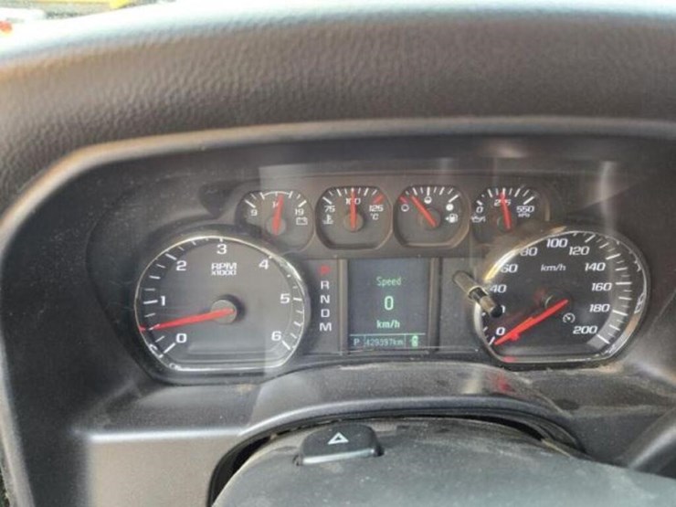 2016-chevrolet-silverado-1500-image-19