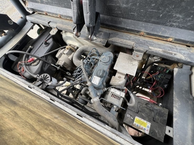 2015-club-car-carryall-1700-image-16