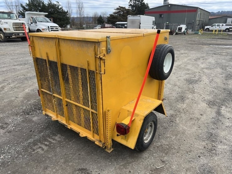 2005-mbco-towable-thermoplastic-applicator-image-4