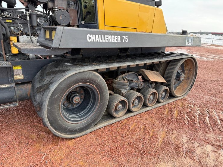 challenger-75-image-8