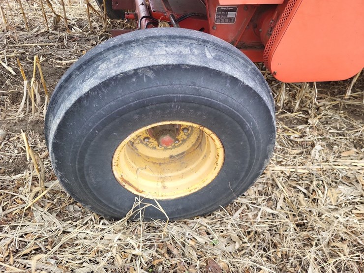 massey-ferguson-750-image-46