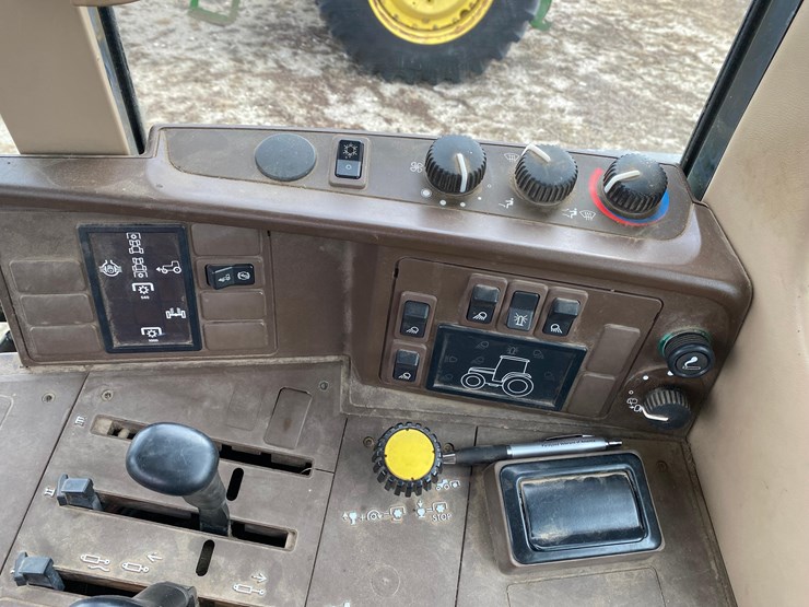 john-deere-6410-image-44