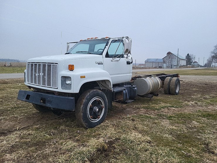 1991-gmc-kodiak-c6h042-single-axle-truck---blown-engine-image-1