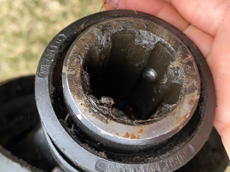 2024-massey-ferguson-1745d-image-39