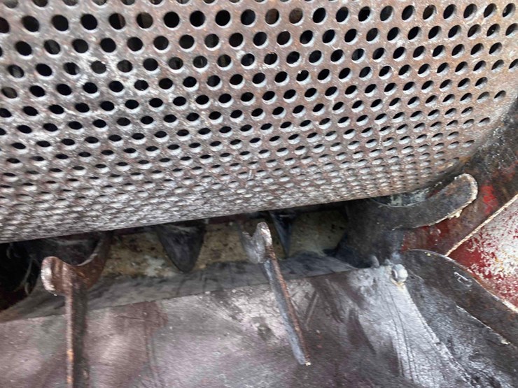 new-holland-357-image-28