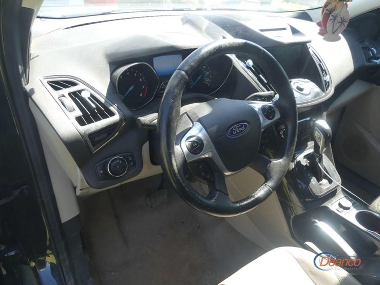 2014-ford-escape-image-4