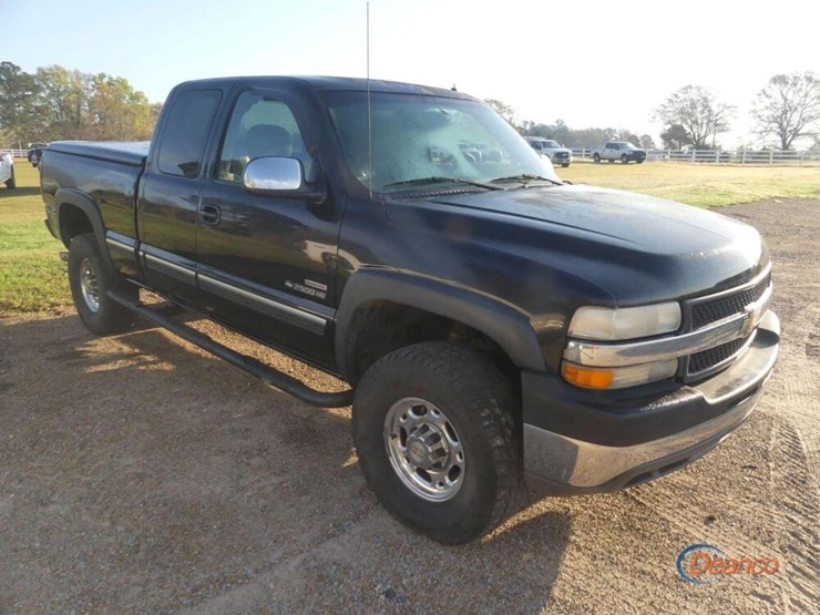 2002-chevrolet-2500hd-image-1