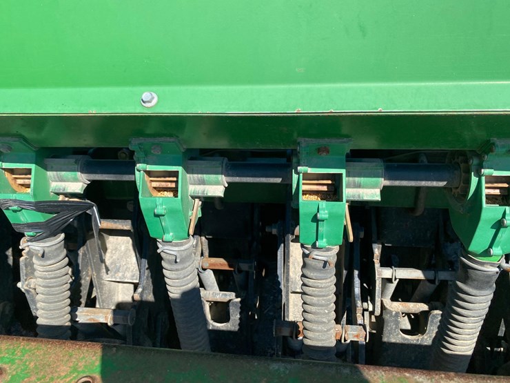 great-plains-solid-stand-30-image-69