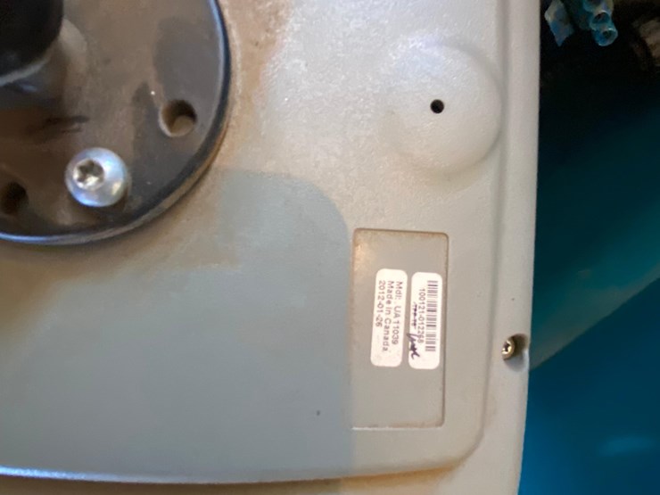 2009-kinze-3600-image-100